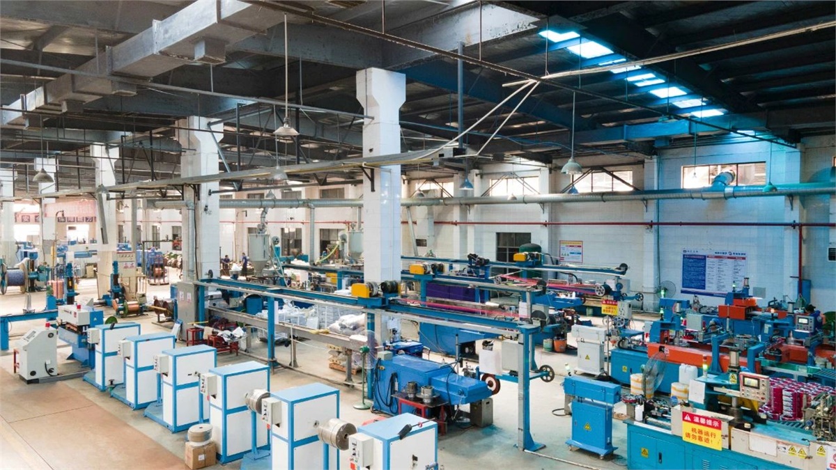 八一，湘聯(lián)電纜以軍工品質(zhì)守護強軍之路！